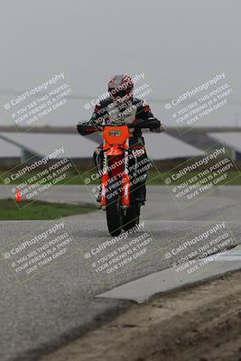 media/Nov-29-2025-TrackDaz (Sat) [[10ae2d9bce]]/C Group/Session 4 (Wheelie Bump)/